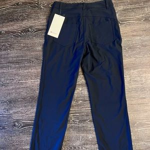Lululemon City Sleek 7/8 pant
